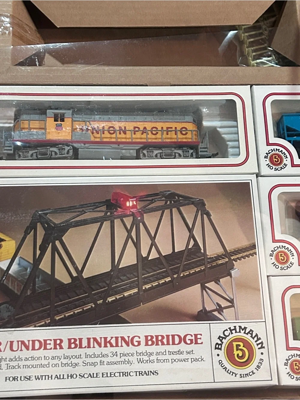 Vintage Bachmann Rail Builder HO Electric Train Set • Diesel Engine + 7 Cars